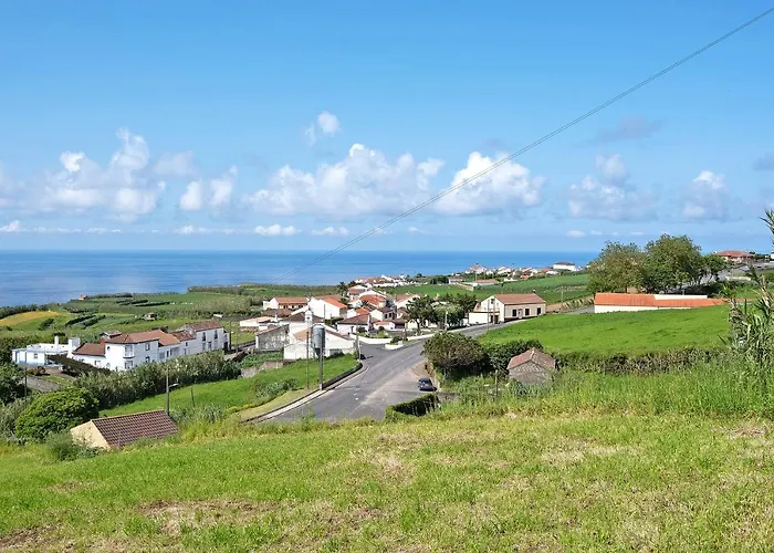 Casa Do Monte Holiday home Achadinha