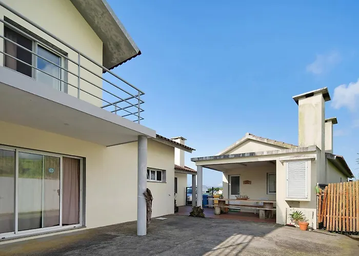 Casa Do Monte * Achadinha